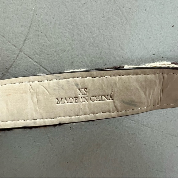 Cheetah / Leopard Belt with Gold Hardware - Picture 4 of 5